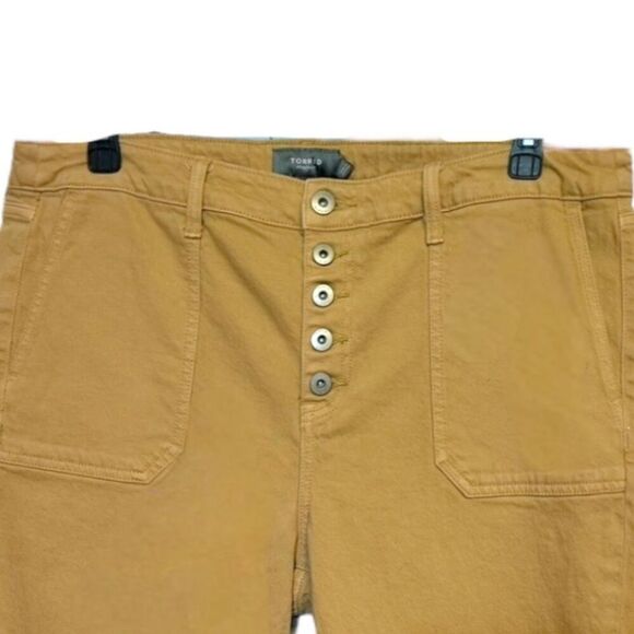 Torrid Golden Mom Straight Vintage Stretch High-Rise Jean Size 16S - Picture 4 of 9